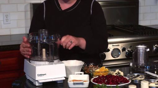 Cuisinart Pro Custom 11 (DLC-8S) Food Processor - Cuisinart Pro Custom 11 Food Processor (DLC 8S) Demo Video