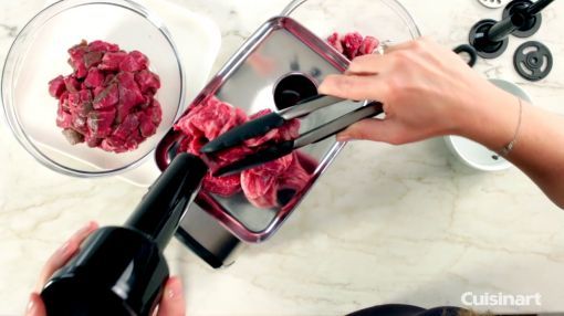 Cuisinart (MG-100) Electric Meat Grinder - Electric Meat Grinder Demo (MG-100)