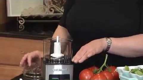 Cuisinart (DLC-1SS) Mini Prep Food Processor - Cuisinart Mini Prep Food Processor (DLC-1SS) Demo Video