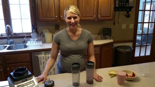 Ninja (BL660) Professional Countertop Blender - Full Review: Ninja Professional Blender w/ Single Serve. Model BL660