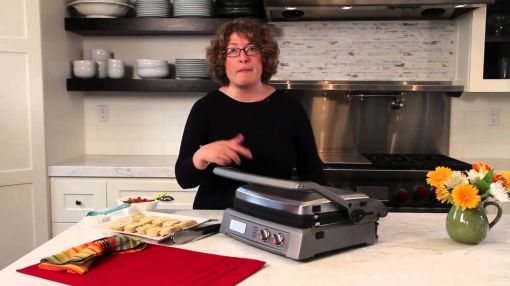 Cuisinart (GR-150) Griddler Deluxe - Cuisinart Griddler® Deluxe (GR-150) Demo Video