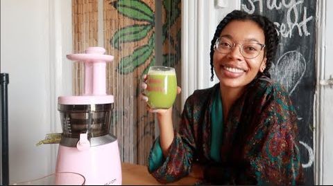 Hurom HP Slow Juicer - JUICING FOR THE 1ST TIME || HUROM JUICER