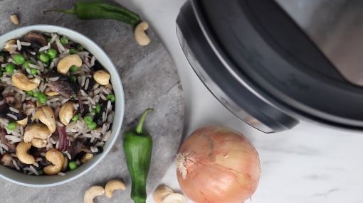 Instant Pot (IP-DUO60) 7-in-1 Electric Pressure Cooker - Instant Pot Duo Nova 7-in-1 Electric Pressure Cooker, Sterilizer, Slow Cooker, Rice Cooker, Steamer,