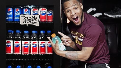 NewAir "Pepsi & Pete" Vintage Edition (AB-1200BP) 126 Can Capacity Beverage Fridge - Every ATHLETE Needs This Item! | NewAir AB-1200 BP Review.