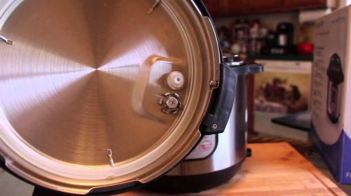 Instant Pot (DUO) 6-Quart 7-in-1 Multi-Use Programmable Pressure Cooker. - Instant Pot DUO60 6 Qt 7-in-1 Multi-Use Programmable Pressure Cooker Review - Great Video